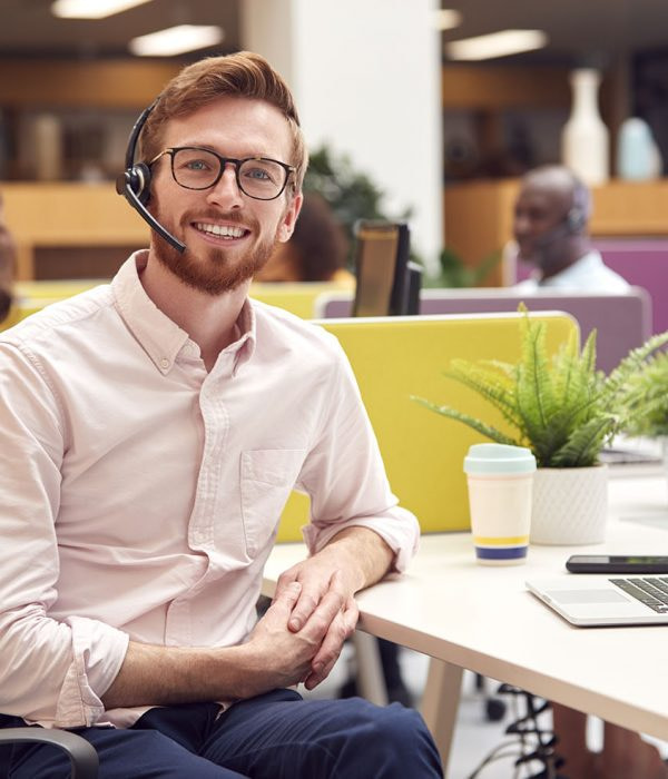 portrait-of-businessman-wearing-headset-talking-to-2021-12-09-06-50-58-utc-ppcgivbm6ab1mqoydfnm9q2bapmo8i1kvc78xsptg8